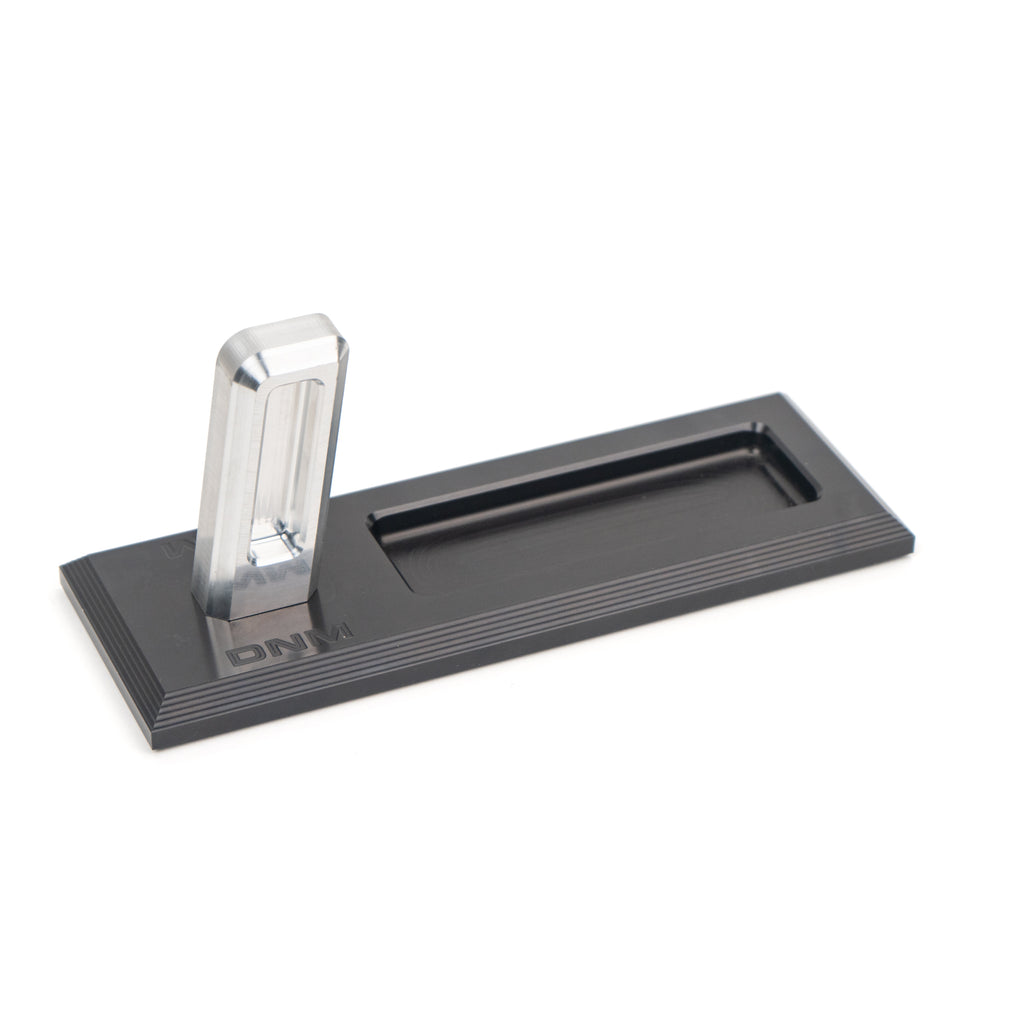 Universal Pistol Stand